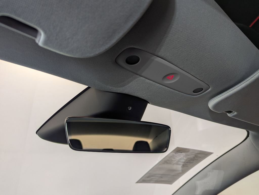 Used 2024 Tesla Model 3 Standard Range image 45