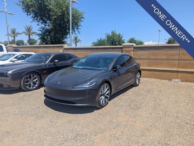 Used 2025 Tesla Model 3 Long Range AWD/4WD image 2