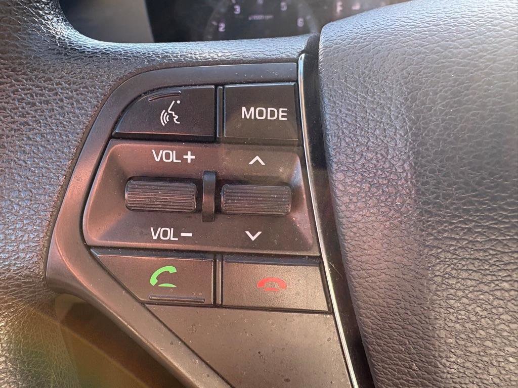 Used 2015 Hyundai Sonata SE FWD image 14