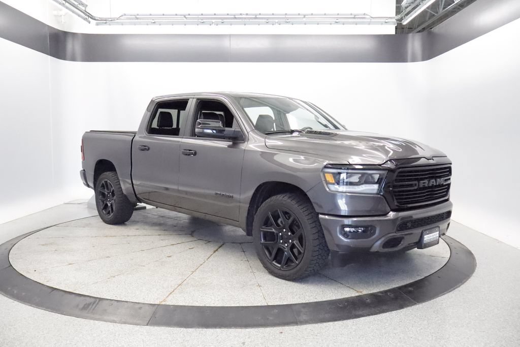 Used 2024 RAM 1500 Laramie AWD/4WD image 9