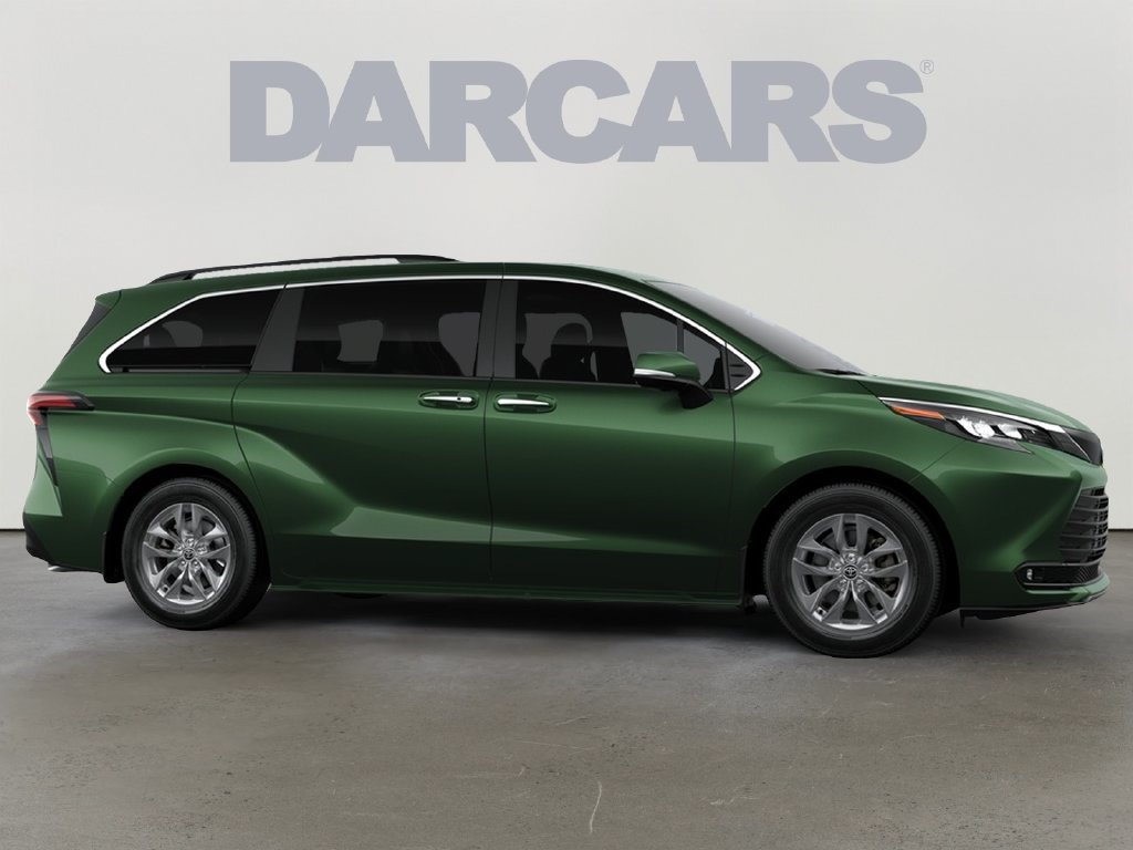 New 2026 Toyota Sienna XLE AWD/4WD image 16