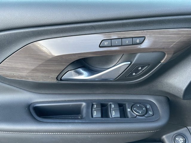 Used 2022 GMC Terrain Denali w/ Denali Premium Package image 10