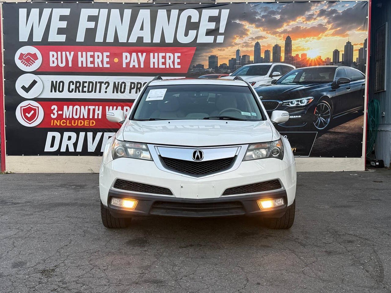 Used 2011 Acura MDX w/ Technology Package AWD/4WD image 2
