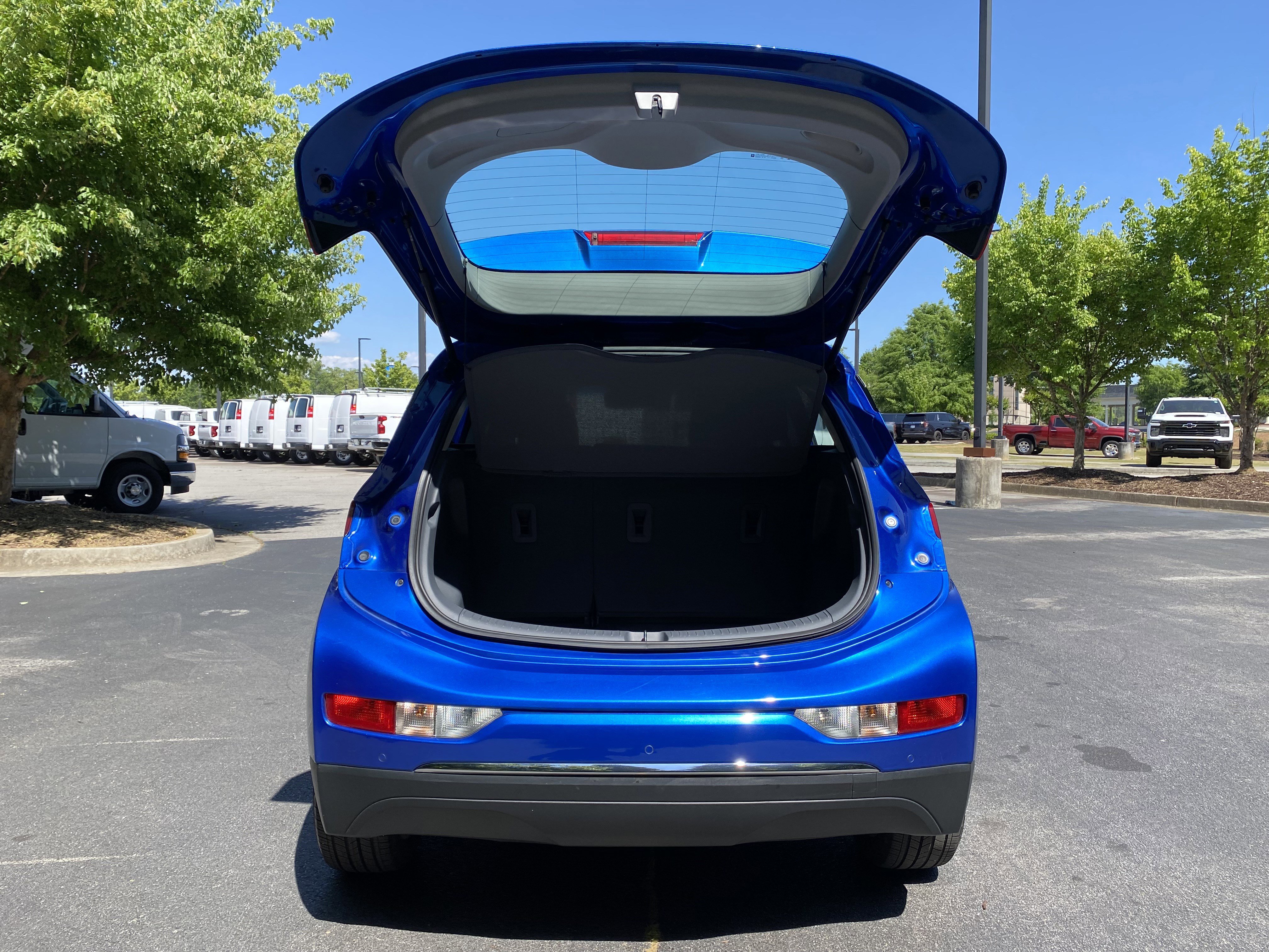 Used 2020 Chevrolet Bolt LT image 11