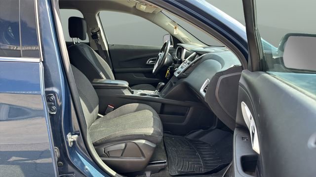 Used 2017 Chevrolet Equinox LT w/ Convenience Package FWD image 14