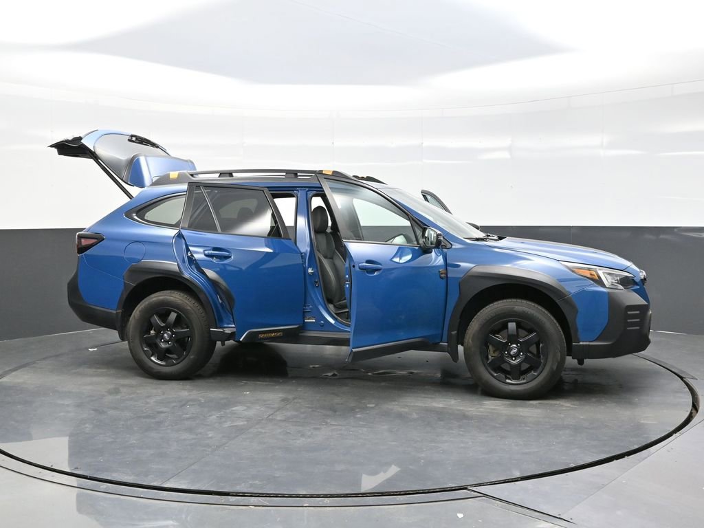 Used 2022 Subaru Outback Wilderness w/ Wilderness Package image 39