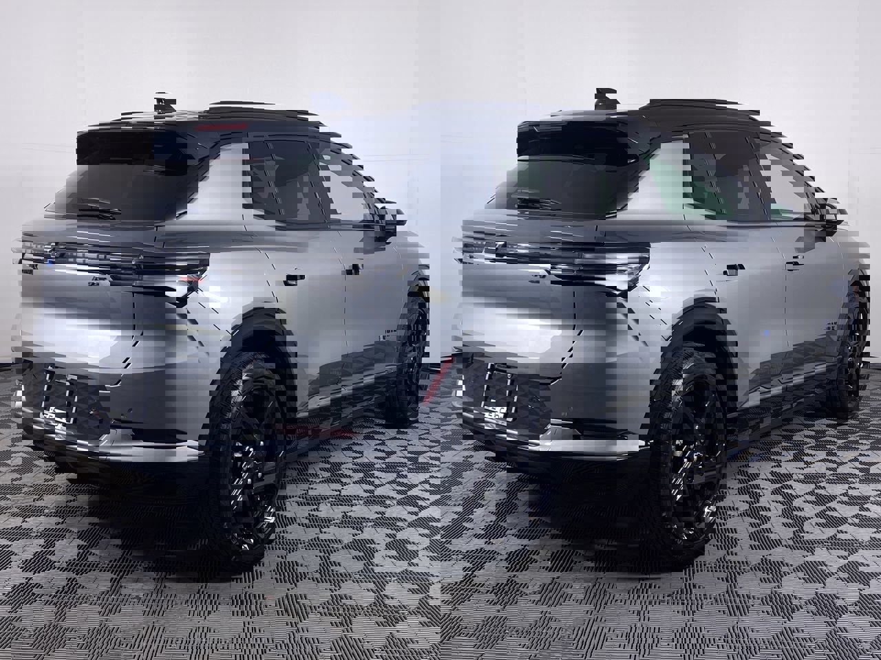 Used 2024 Chevrolet Equinox EV RS image 17