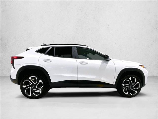 Used 2026 Chevrolet Trax RS FWD image 5