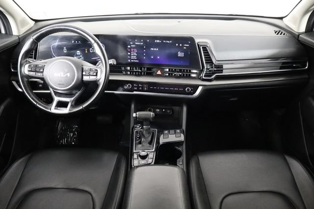Used 2025 Kia Sportage EX FWD image 13