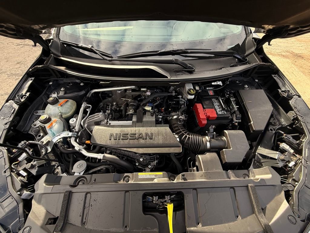 Used 2026 Nissan Rogue SV image 12