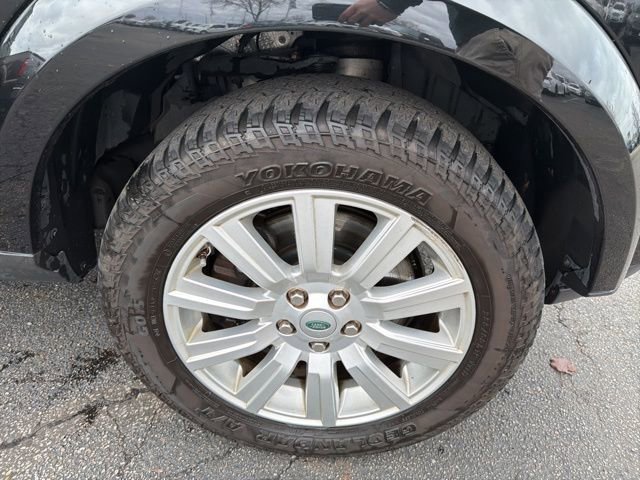 Used 2013 Land Rover LR4 HSE image 5