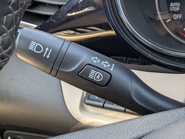 Certified 2022 Buick Encore GX Essence w/ Advanced Technology Package FWD image 28