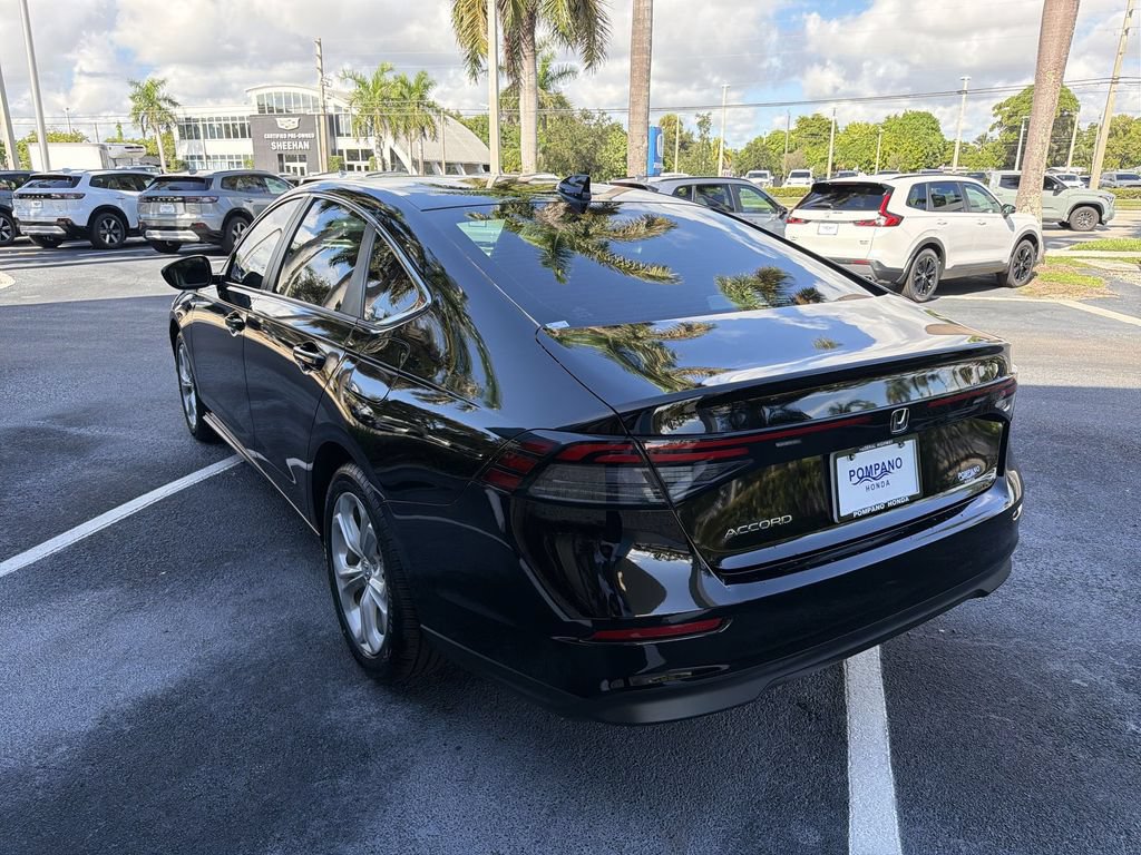 Certified 2023 Honda Accord LX image 9