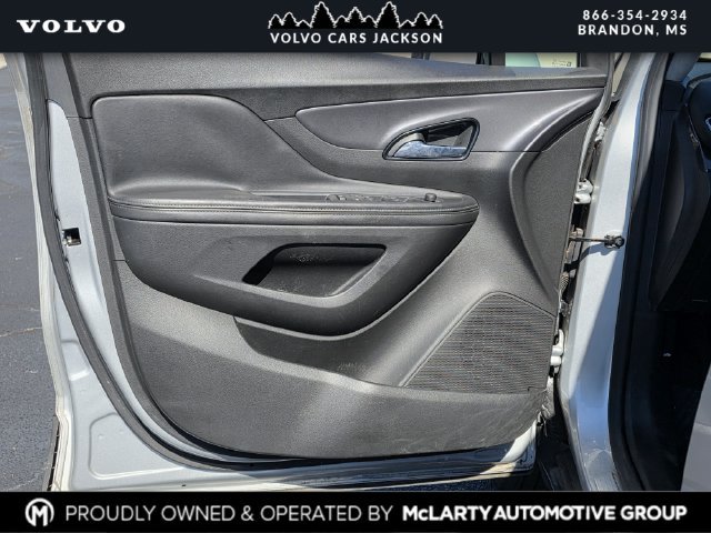 Used 2022 Buick Encore Preferred AWD/4WD image 15