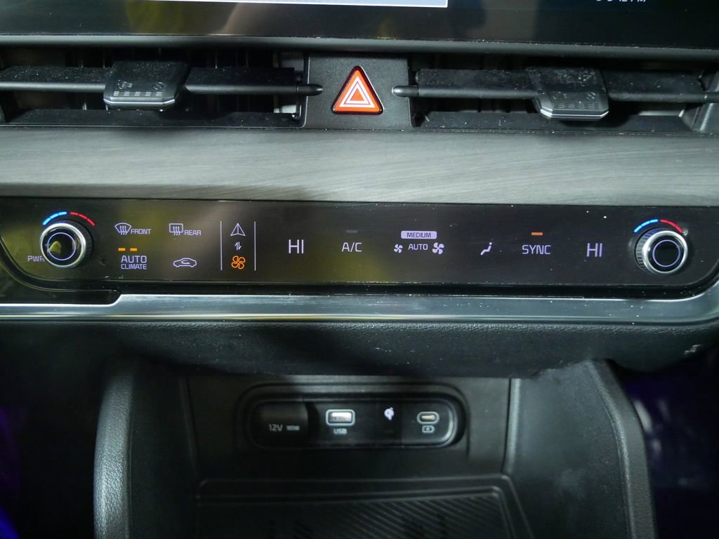 Certified 2023 Kia Sportage X-Line w/ X-Line Premium Package image 28