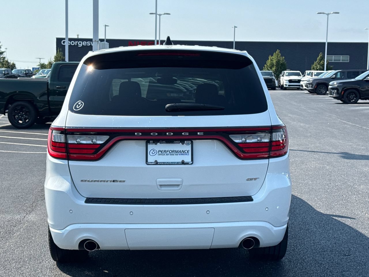 Used 2023 Dodge Durango GT RWD image 4