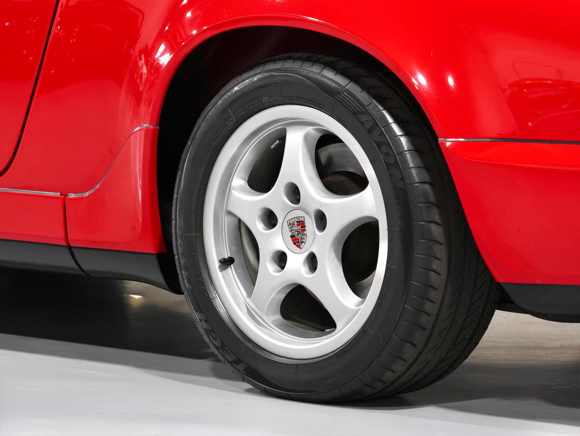 Used 1990 Porsche 911 Carrera image 36