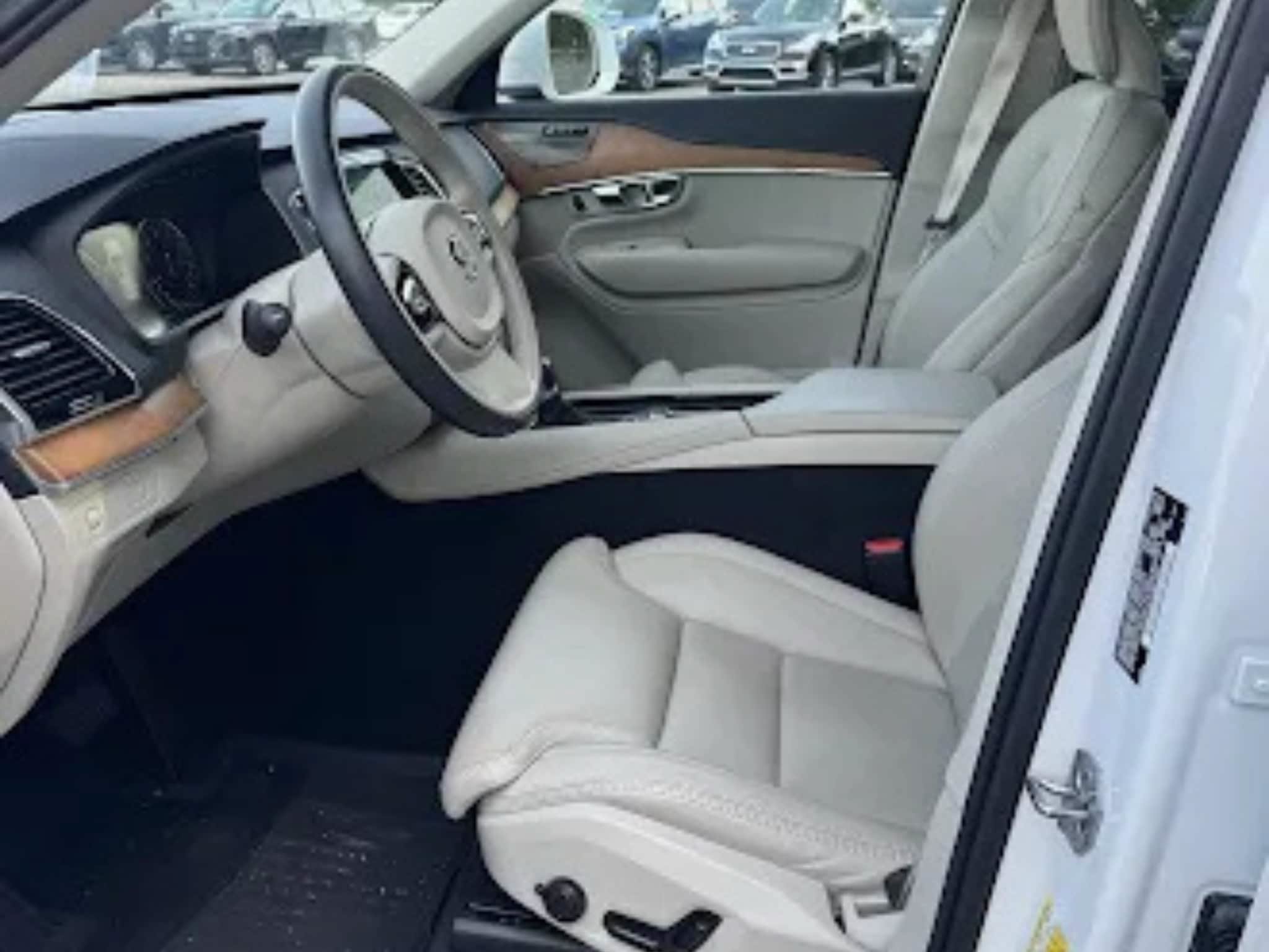 Used 2019 Volvo XC90 T6 Inscription w/ Advanced Package AWD/4WD image 12