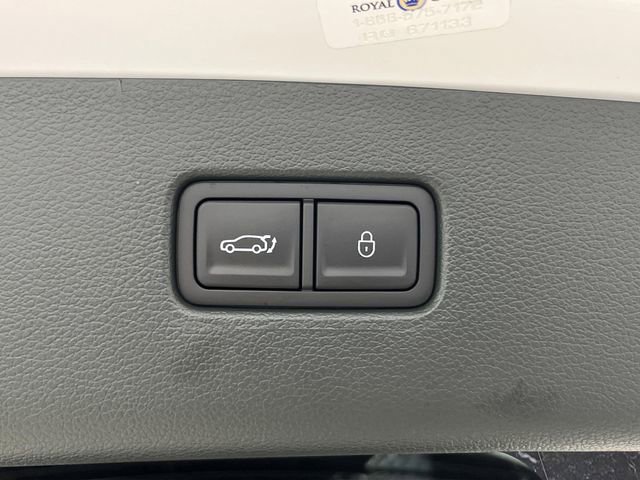 Used 2025 Genesis GV80 2.5T Advanced image 17