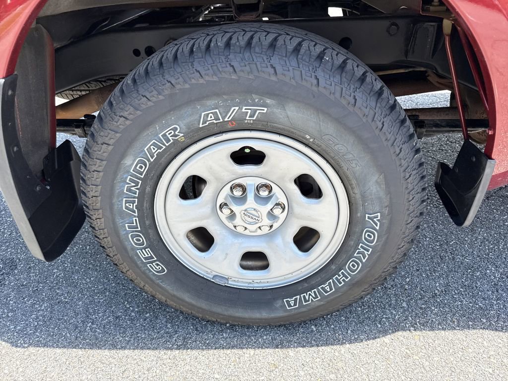 Used 2018 Nissan Frontier S RWD image 18