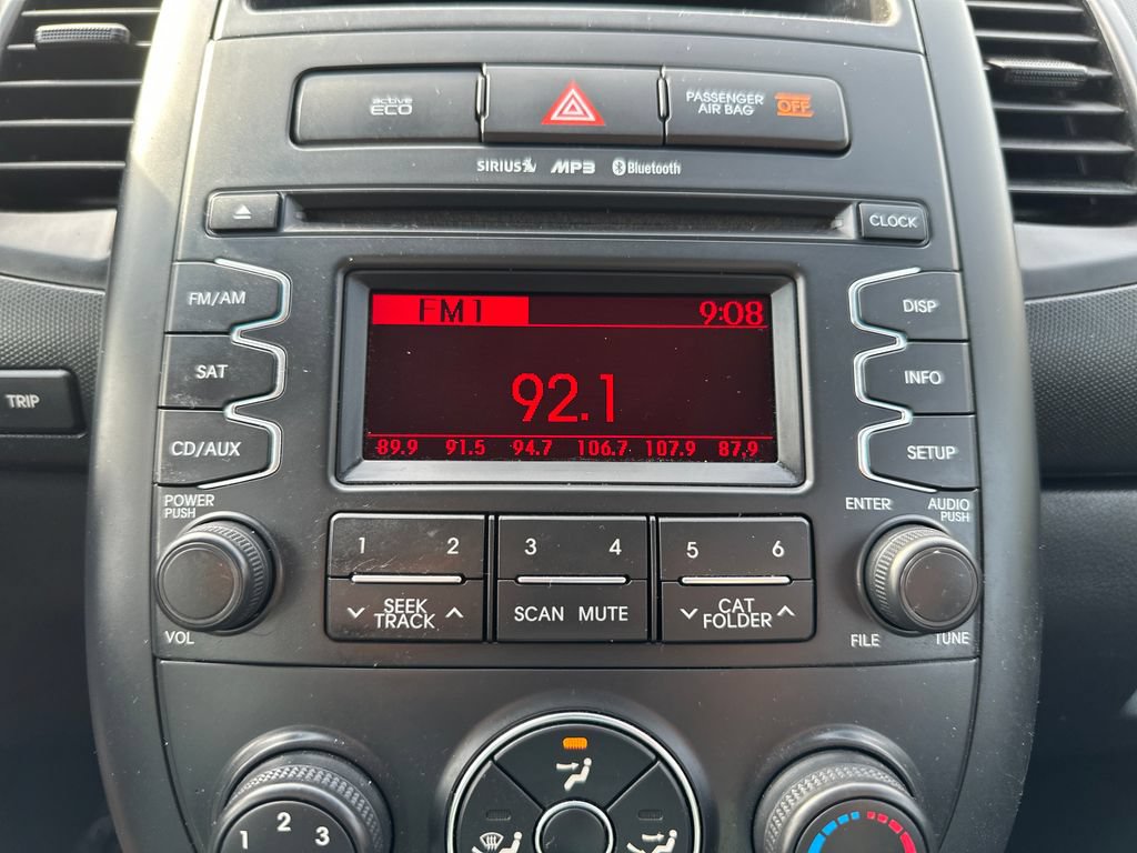 Used 2012 Kia Soul FWD image 11