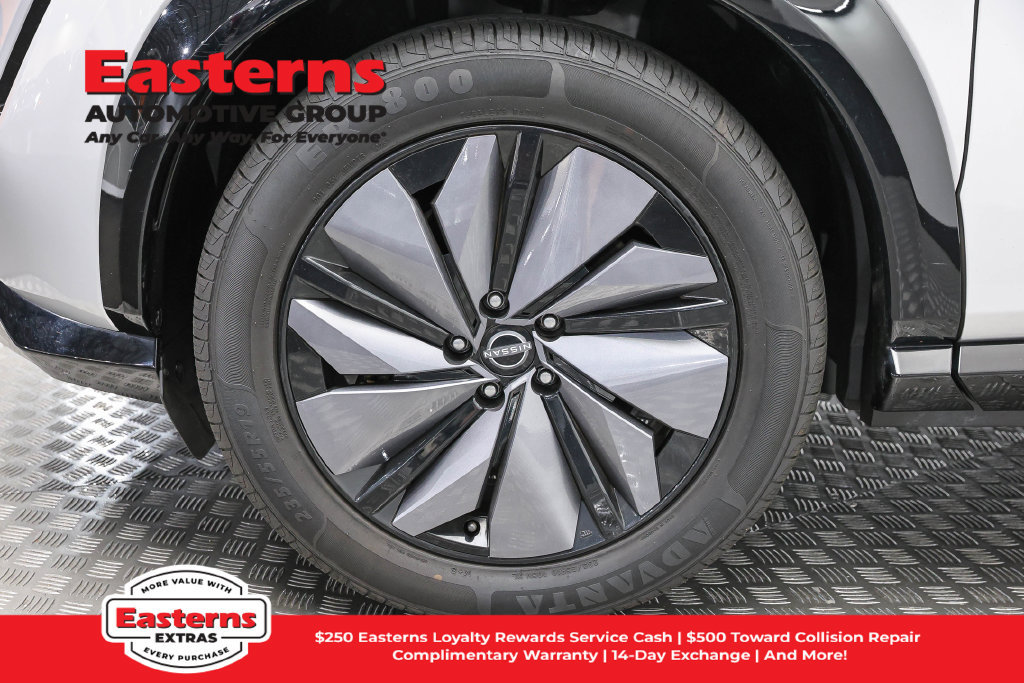 Used 2023 Nissan Ariya FWD image 32