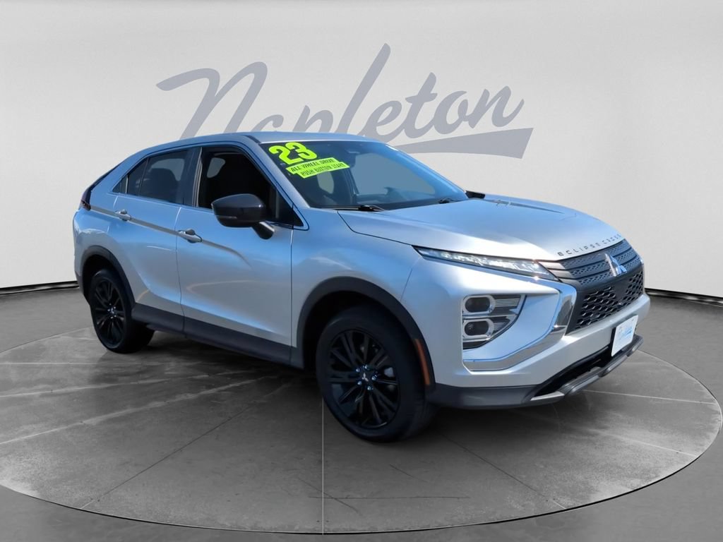 Used 2023 Mitsubishi Eclipse Cross LE AWD/4WD image 3