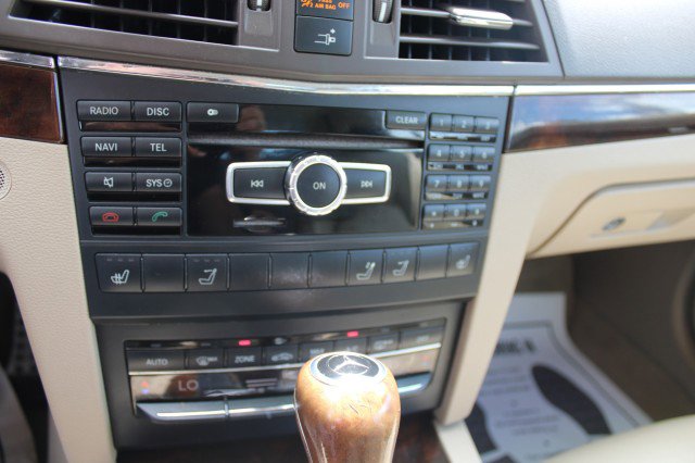 Used 2013 Mercedes-Benz E 350 Cabriolet image 24