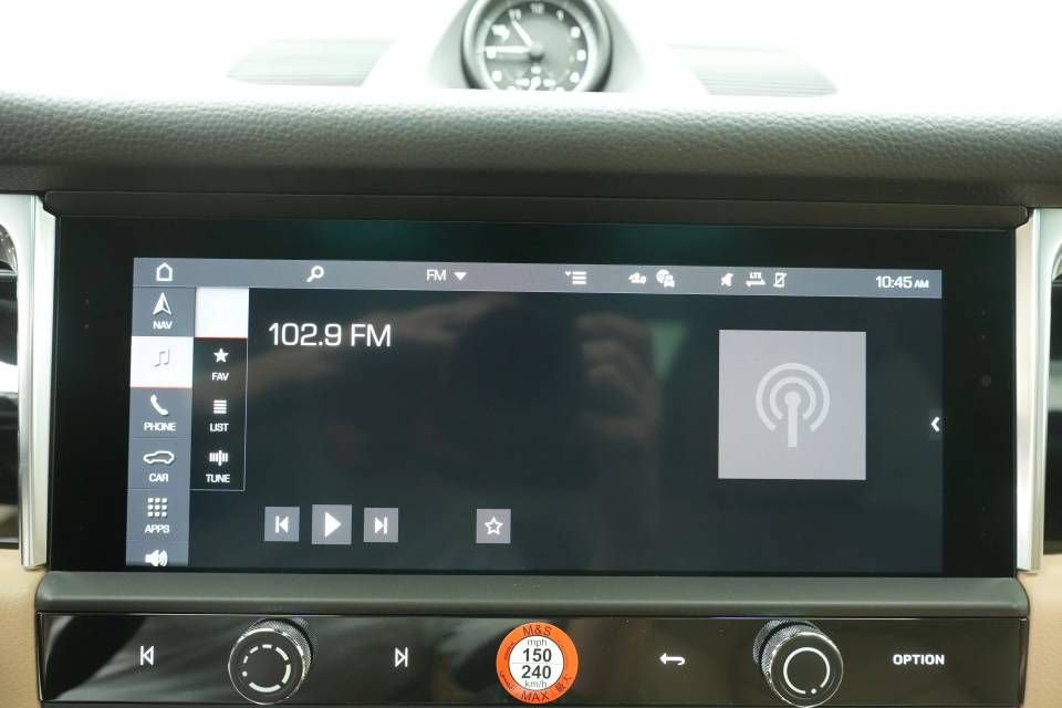 New 2026 Porsche Macan AWD/4WD image 18