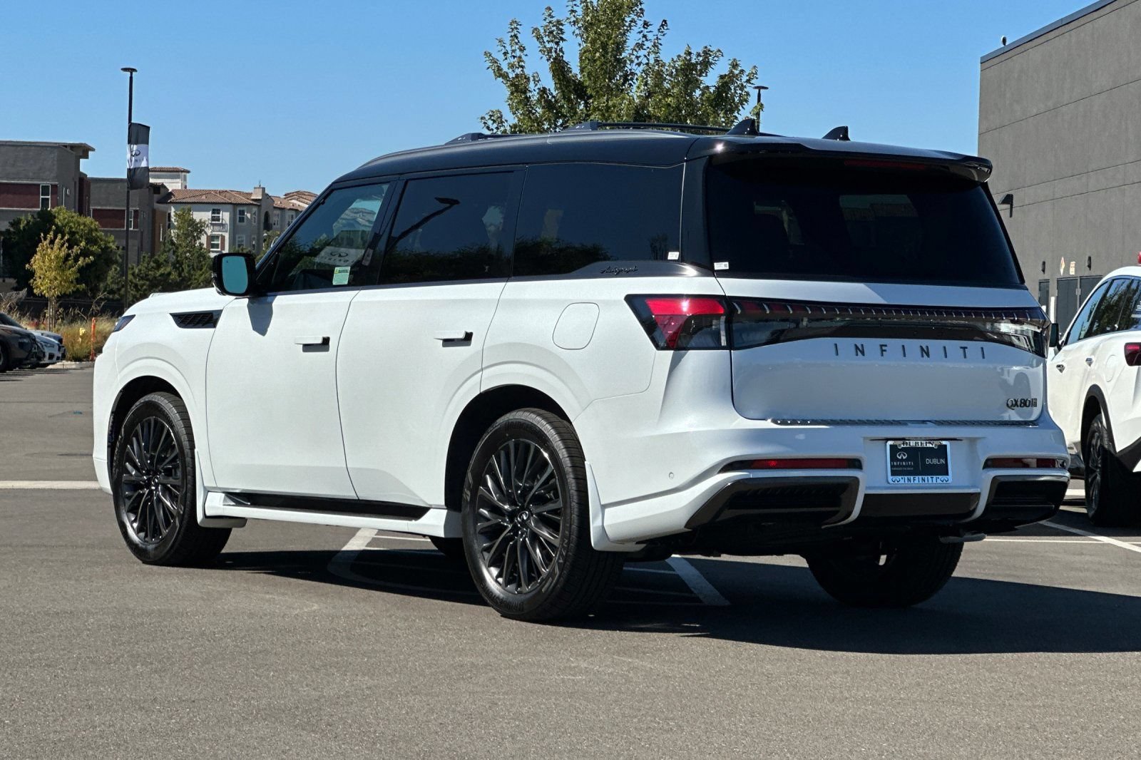 New 2027 INFINITI QX80 Autograph w/ Autograph Exterior Package AWD/4WD image 6