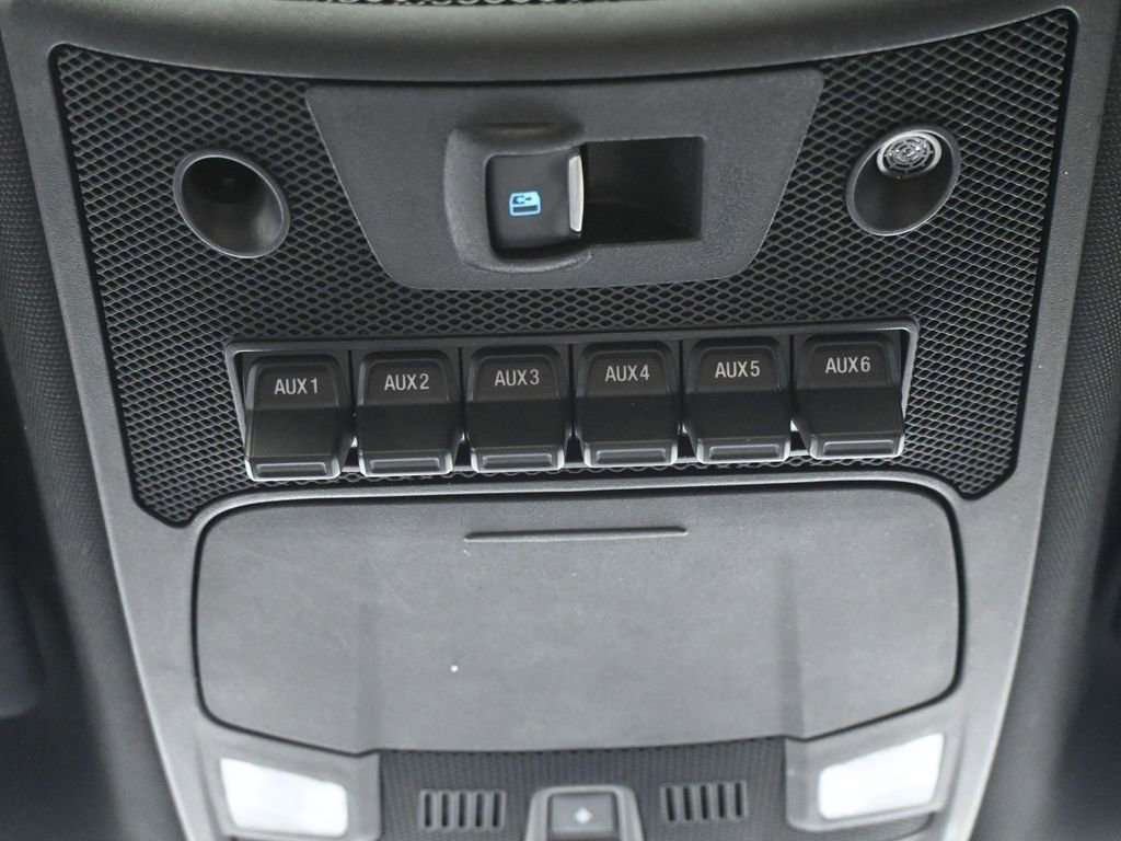 Used 2019 Ford F150 Raptor w/ Equipment Group 802A Luxury image 26