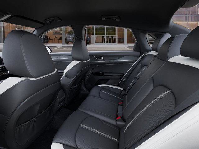 New 2025 Kia K5 GT-Line image 18