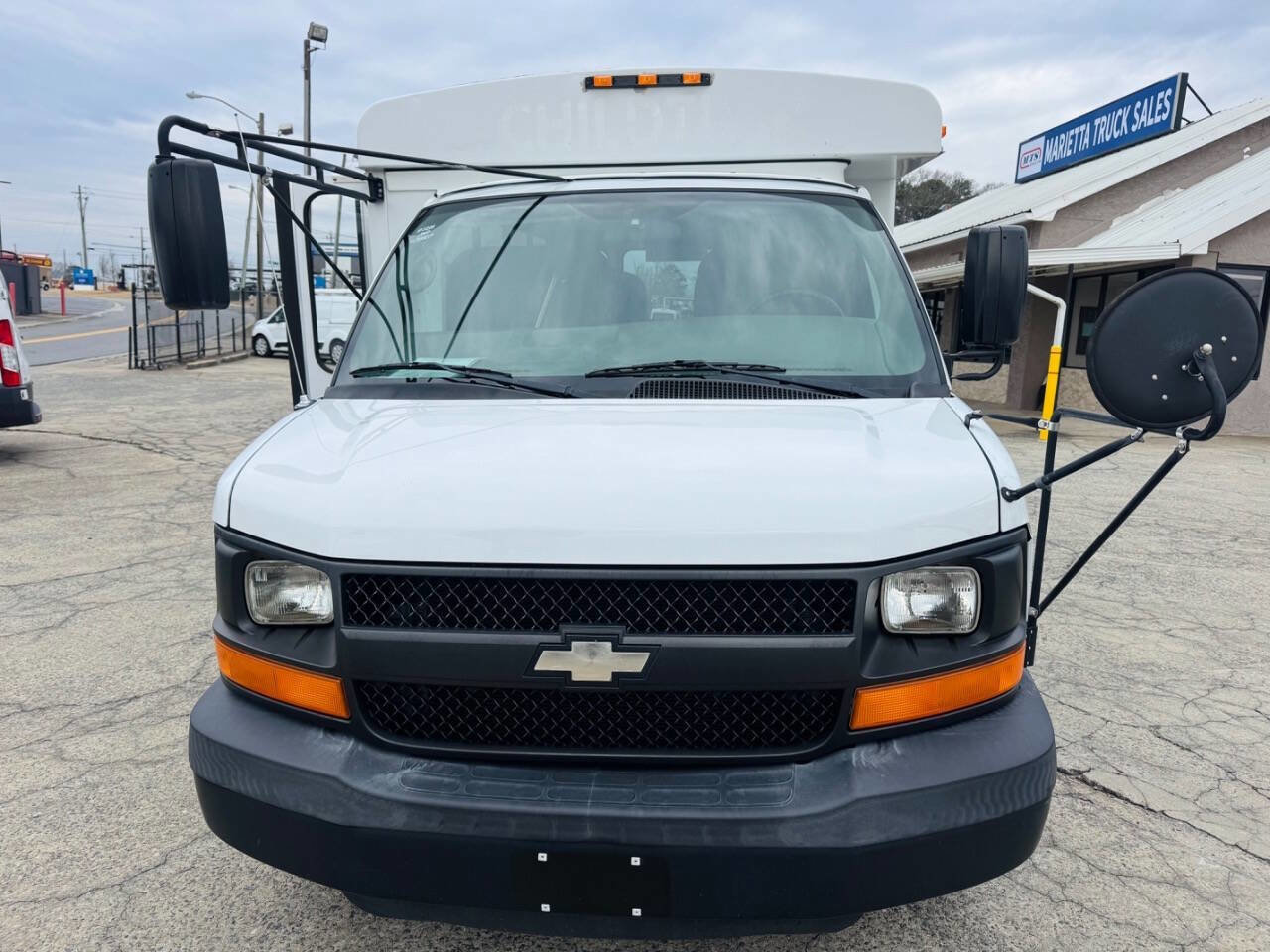 Used 2007 Chevrolet Express 3500 w/ School Bus Package image 2