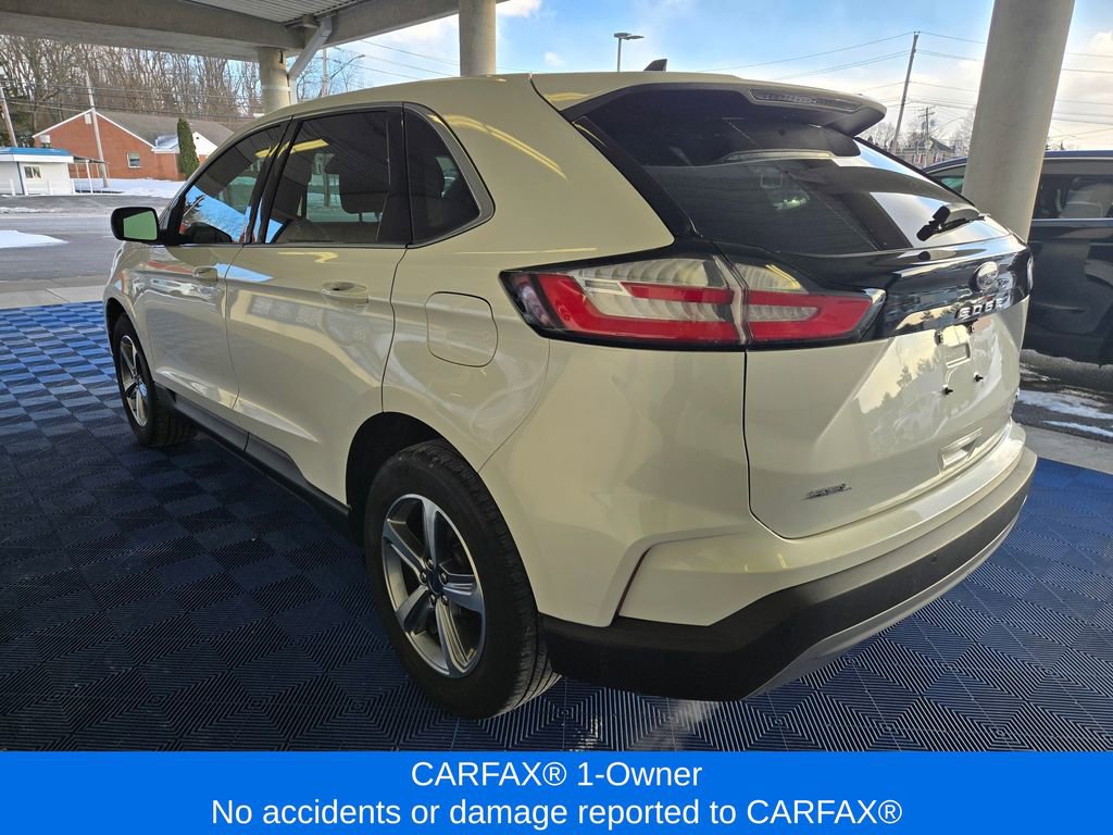 Used 2022 Ford Edge SEL w/ Convenience Package image 4