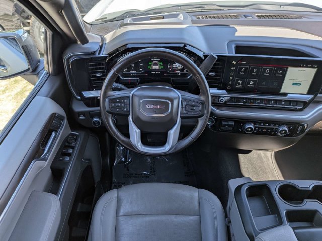 Used 2025 GMC Sierra 1500 SLT RWD image 15