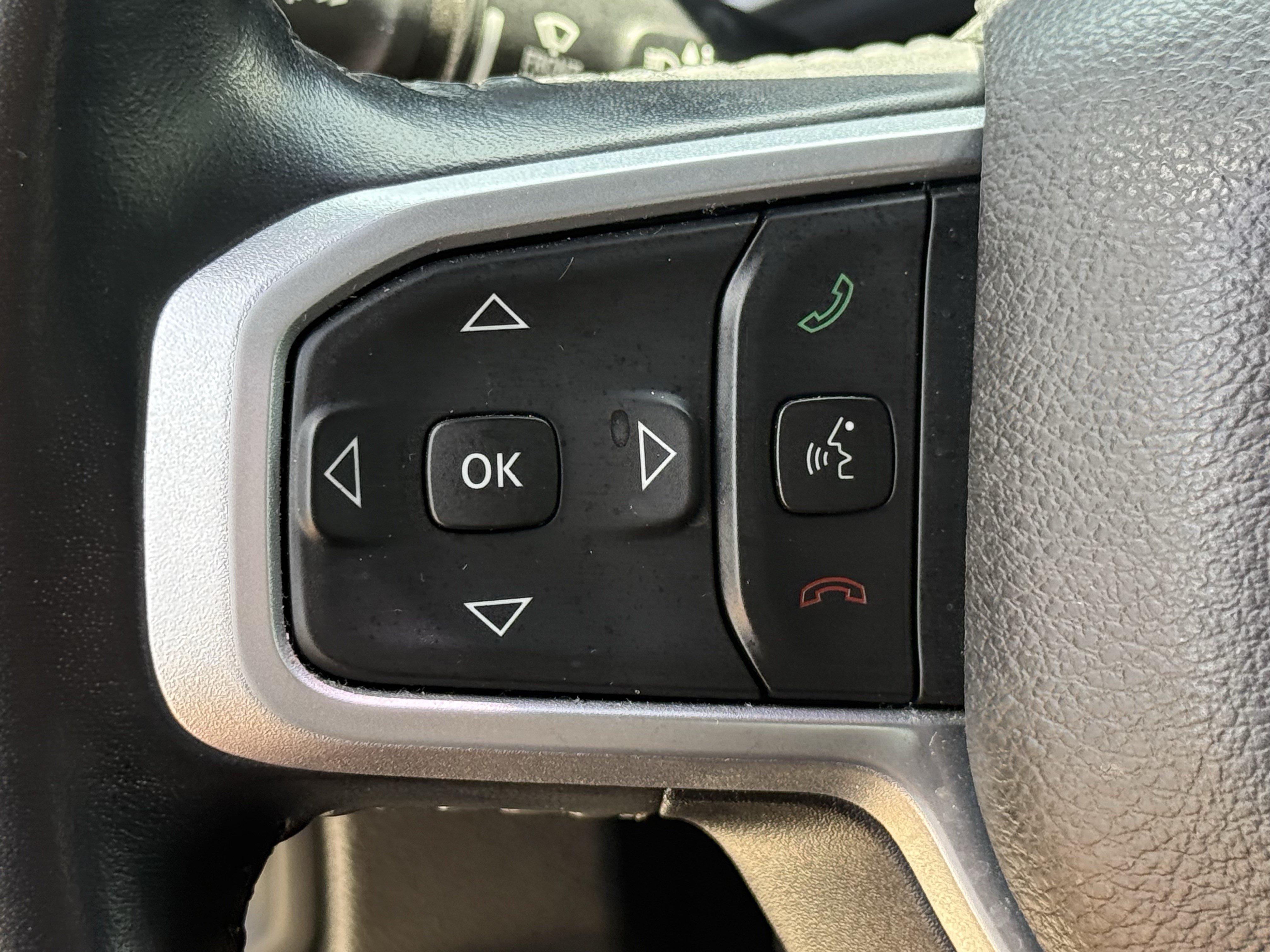 Used 2022 RAM 1500 Lone Star AWD/4WD image 16