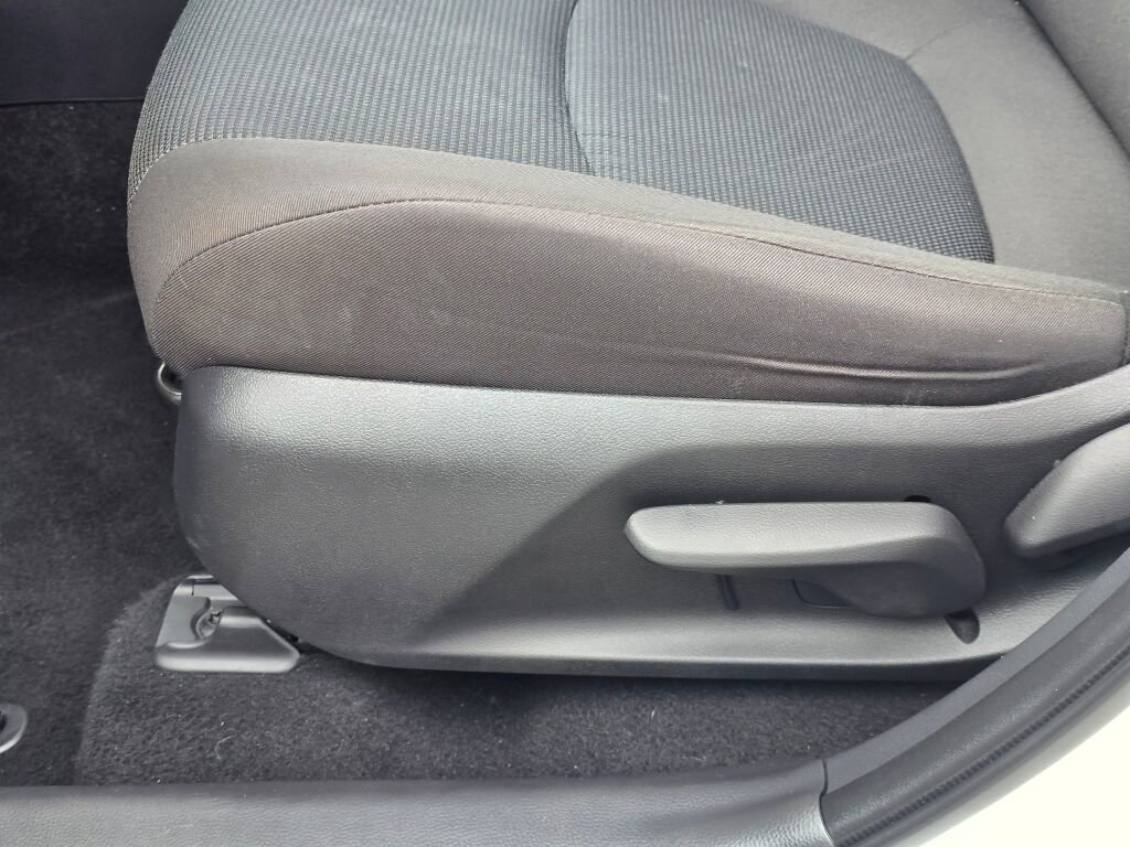 Certified 2024 Toyota RAV4 LE image 24