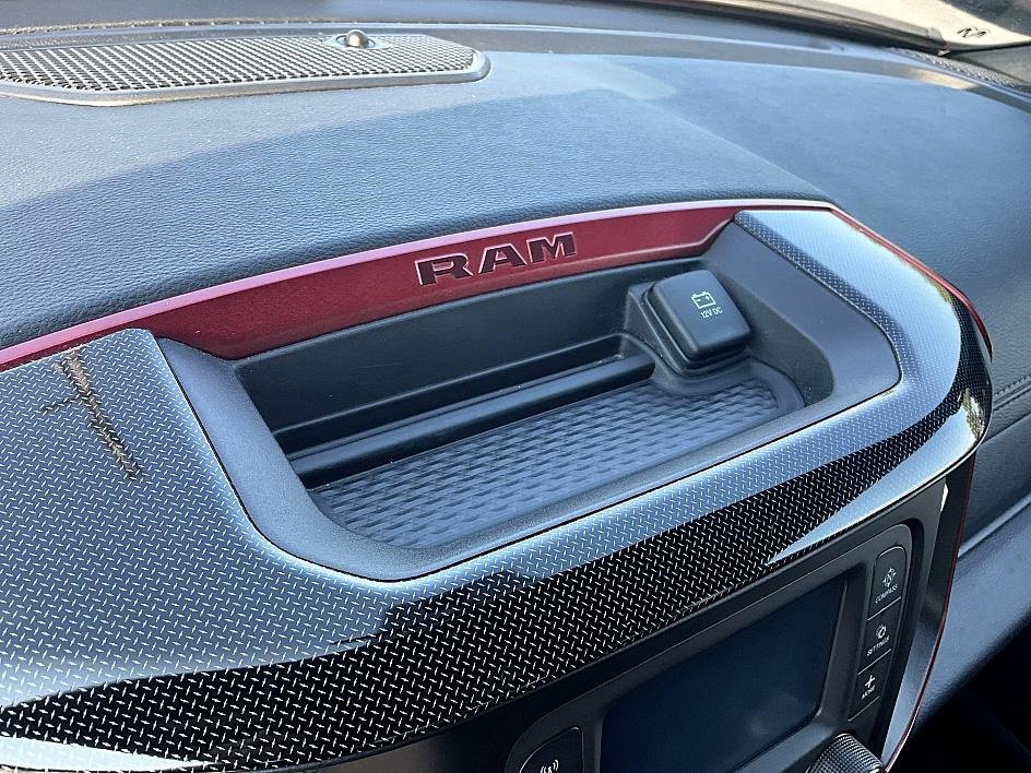 Used 2020 RAM 1500 Rebel image 21