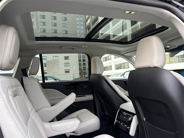 New 2025 Lincoln Aviator Reserve w/ Illumination Package image 5