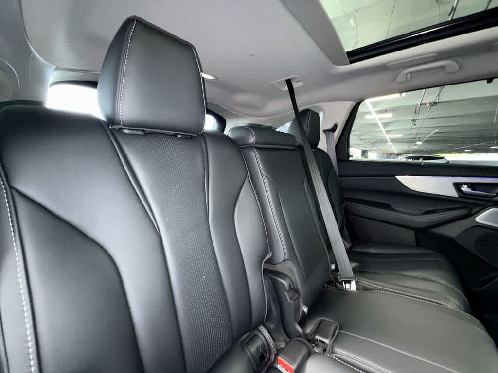 Used 2026 Acura MDX w/ Technology Package FWD image 26