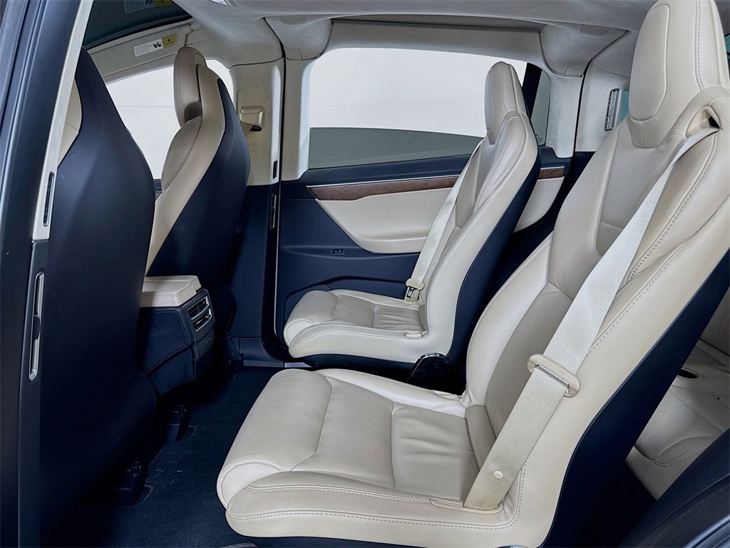 Used 2017 Tesla Model X 100D image 11