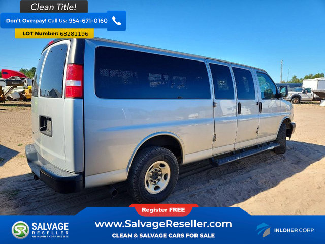 Used 2021 Chevrolet Express 3500 LS RWD image 4