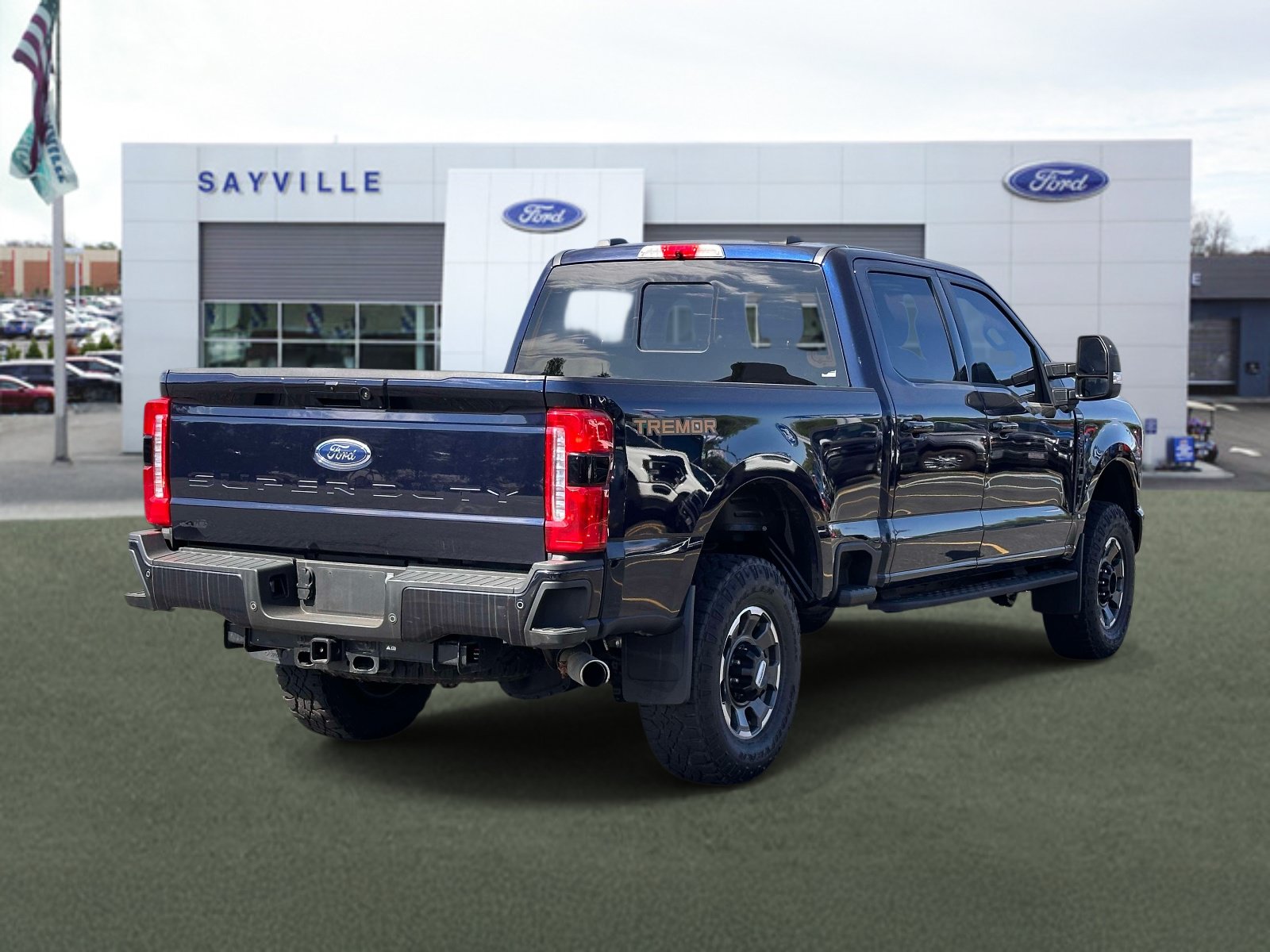 Used 2023 Ford F250 Lariat w/ Lariat Ultimate Package AWD/4WD image 5