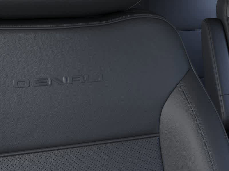 New 2026 GMC Yukon Denali w/ Denali Reserve Package AWD/4WD image 21