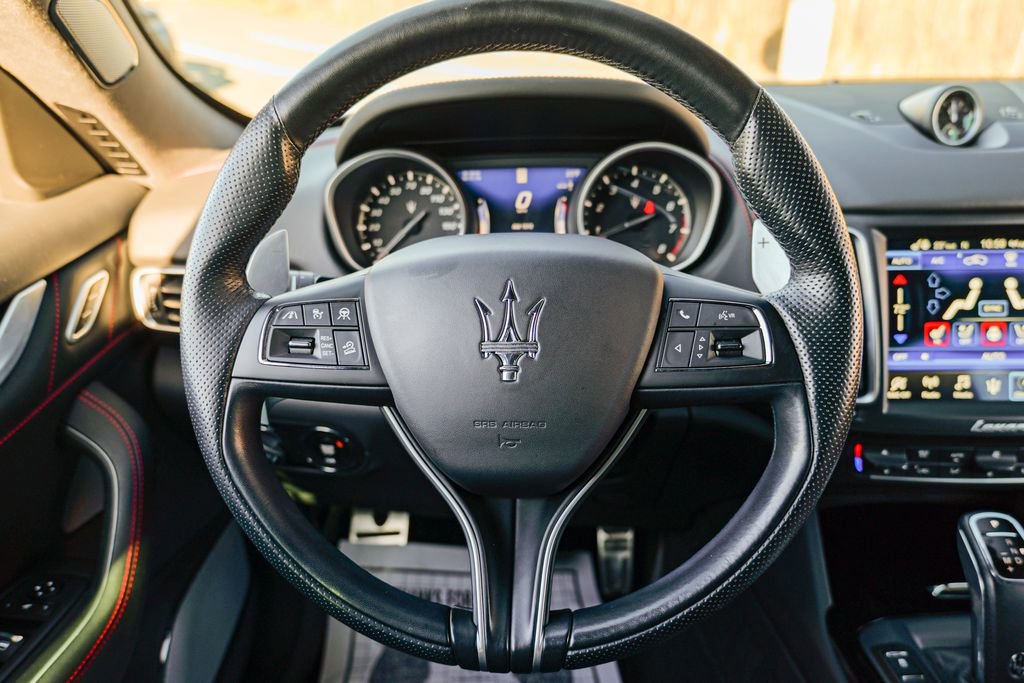 Used 2020 Maserati Levante GranSport image 42