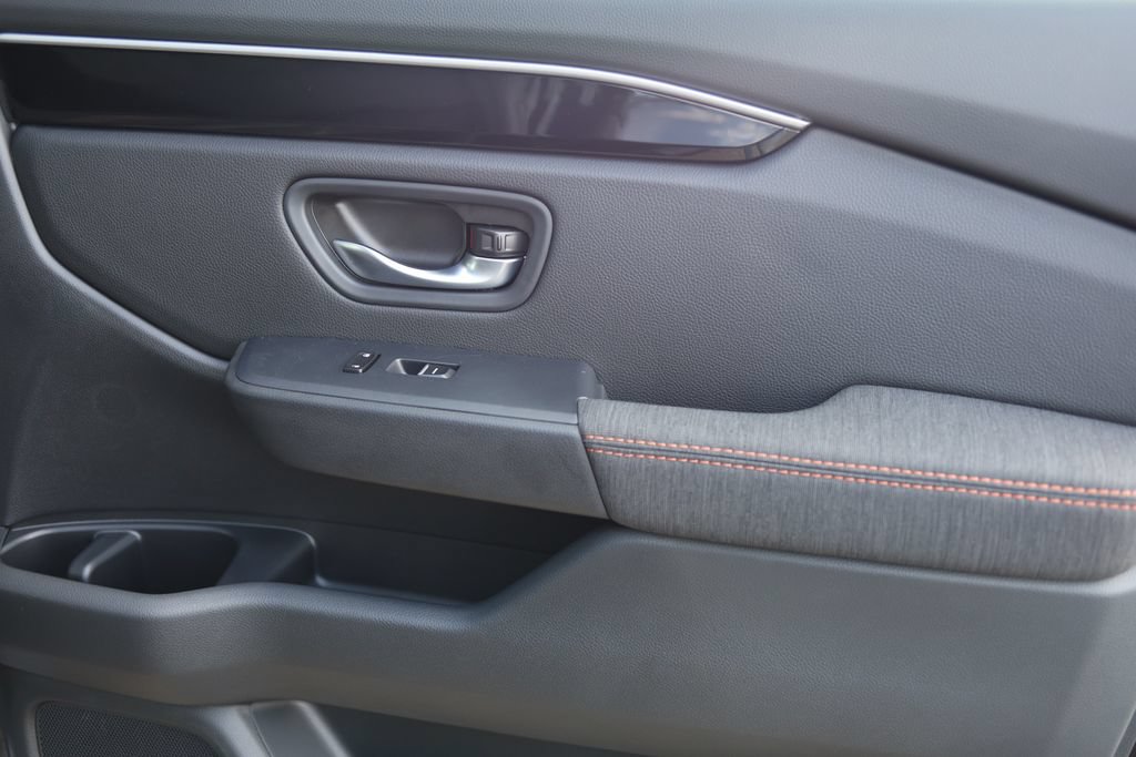 New 2026 Honda Pilot Sport image 33
