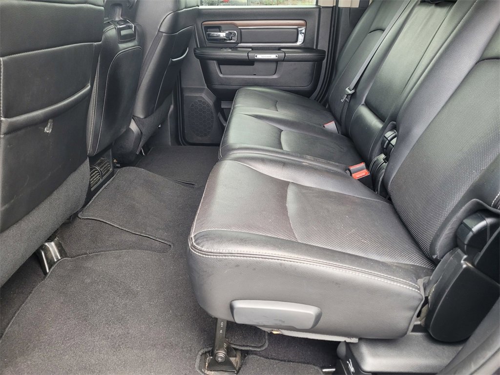 Used 2015 RAM 2500 Laramie w/ Cold Weather Group image 7