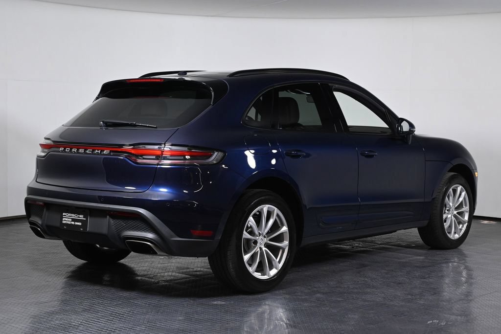 Used 2023 Porsche Macan AWD/4WD image 7