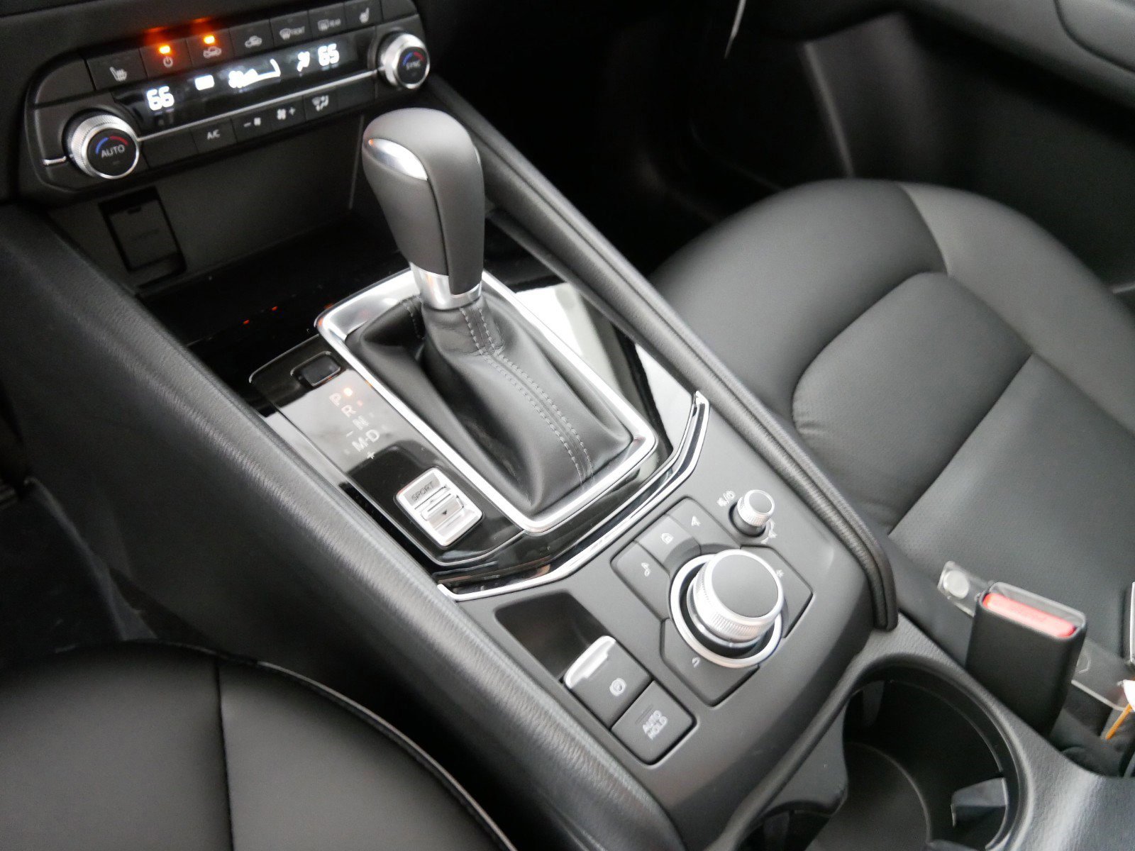 New 2025 MAZDA CX-5 AWD 2.5 S w/ Select Package image 6