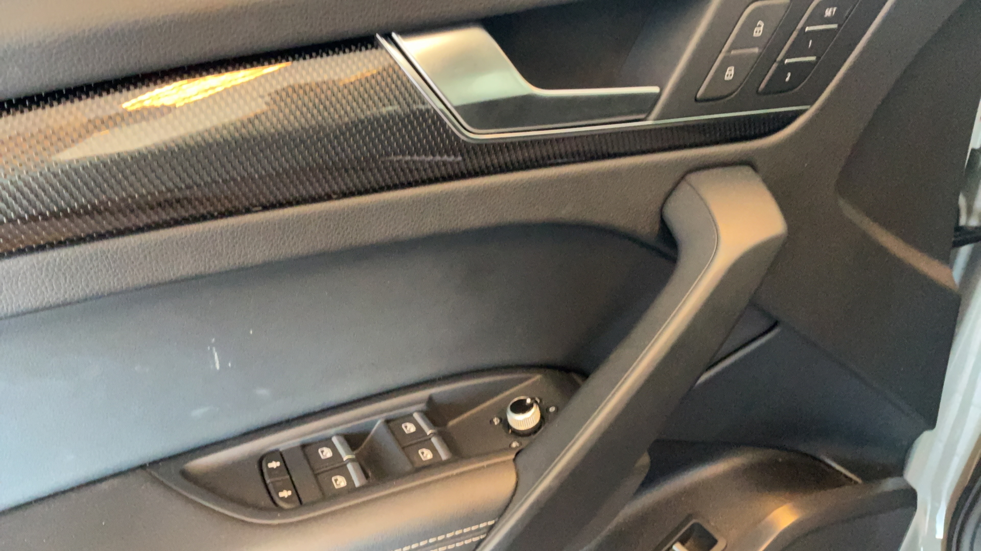 Used 2020 Audi SQ5 Premium Plus AWD/4WD image 25